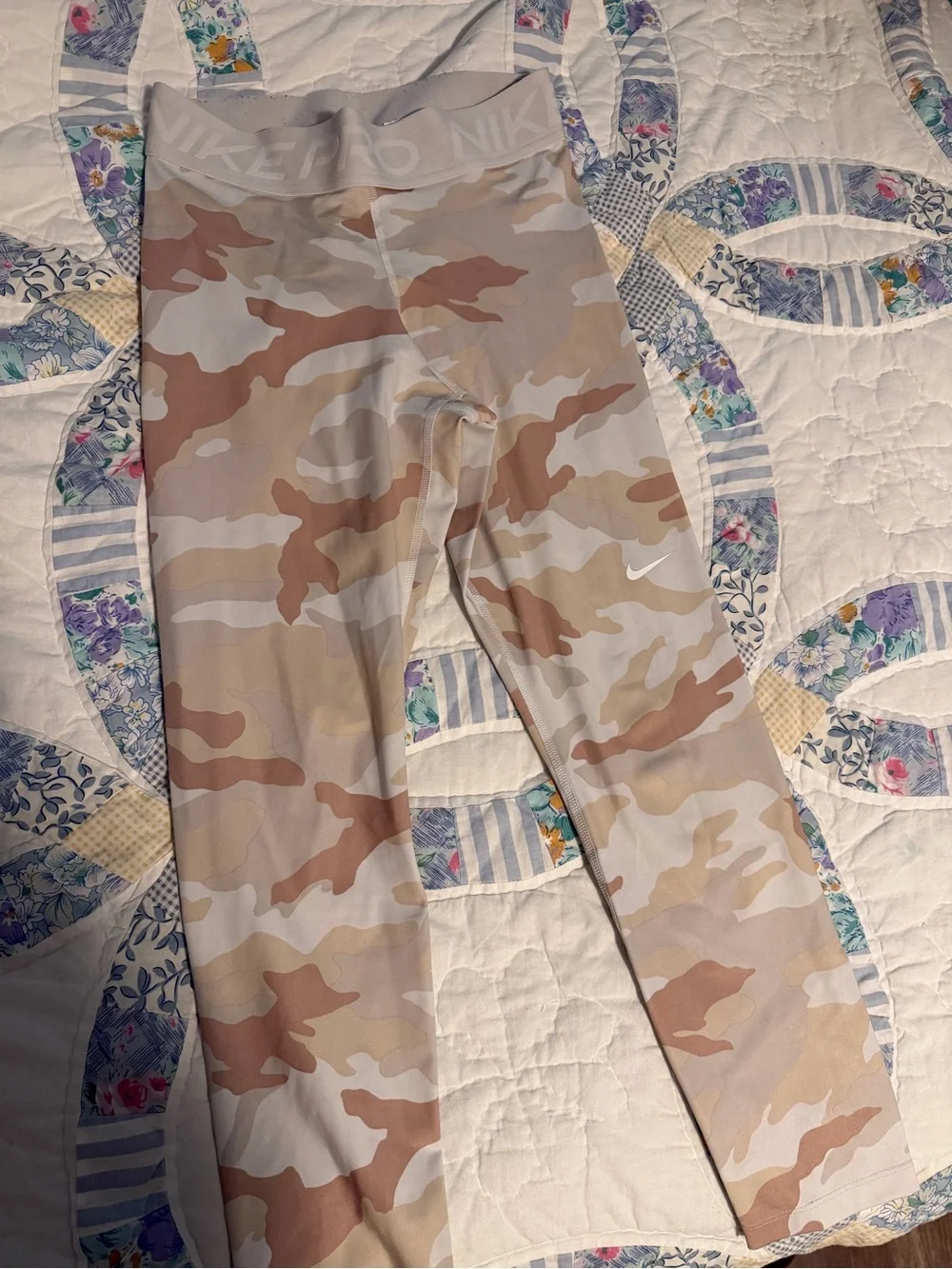 Nike compression leggings